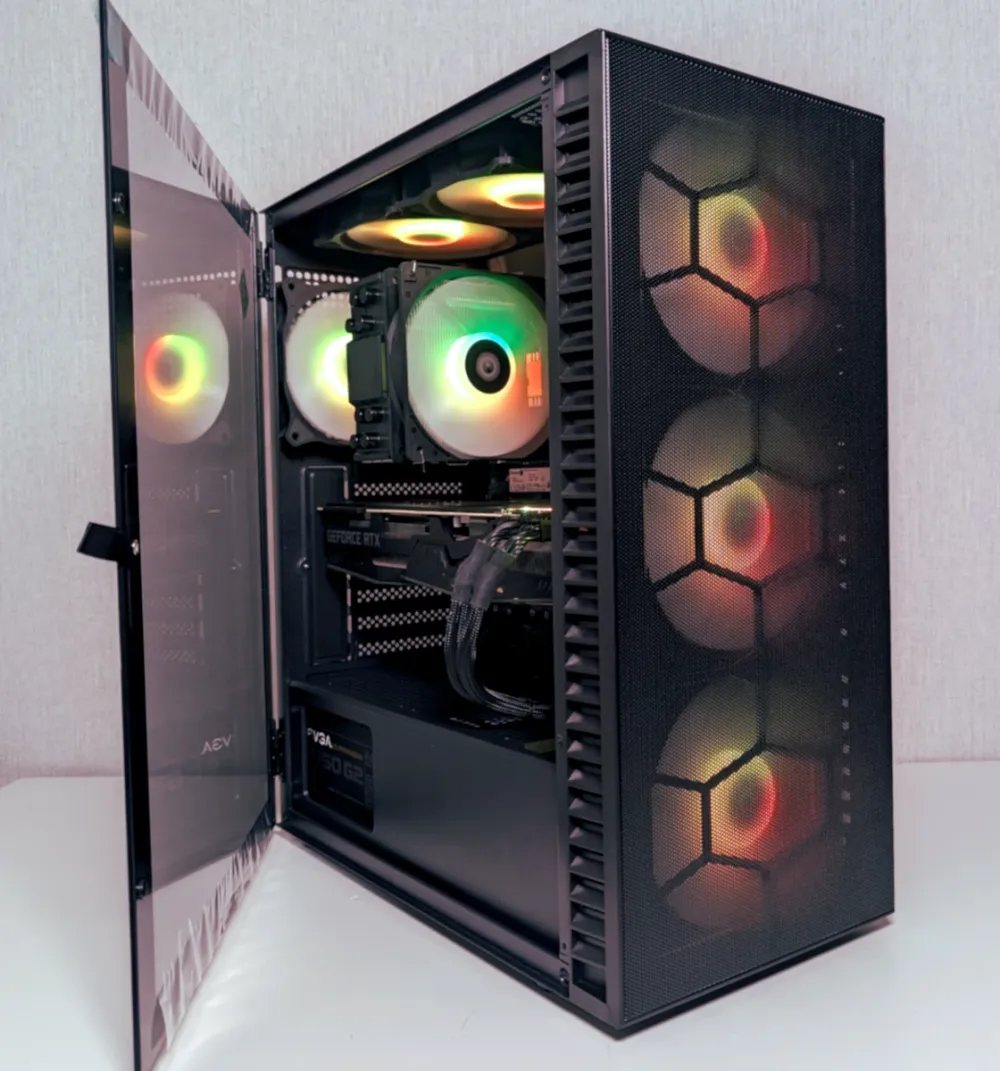 Käytetyt pelitietokoneet & työasemat